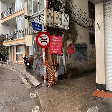 Can Ho Day Du Tien Nghi Tai Vu Mien Tay Ho Hanoi Eksteriør billede